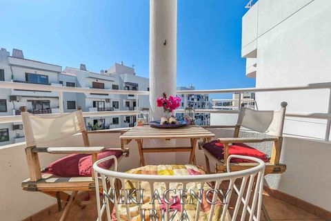 Penthouse i Cala de Bou, Ibiza, Cala de Bou - € 340 000 | Ref: AVE108 - foto 14